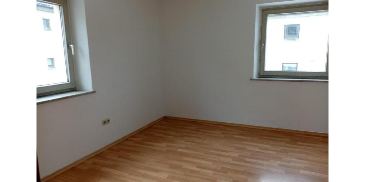 Erdgeschoßwohnung Zachenberg - 2 Zimmer, 57 m&sup2;, 335&euro; | Angebot:26130335