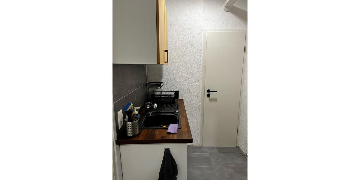 Etagenwohnung Tübingen - 4 Zimmer, 85 m&sup2;, 450&euro; | Angebot:26040737