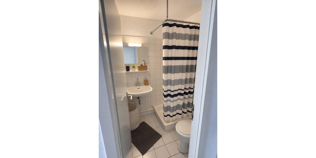 Erdgeschoßwohnung Flensburg - 1 Zimmer, 20 m&sup2;, 350&euro; | Angebot:26540047