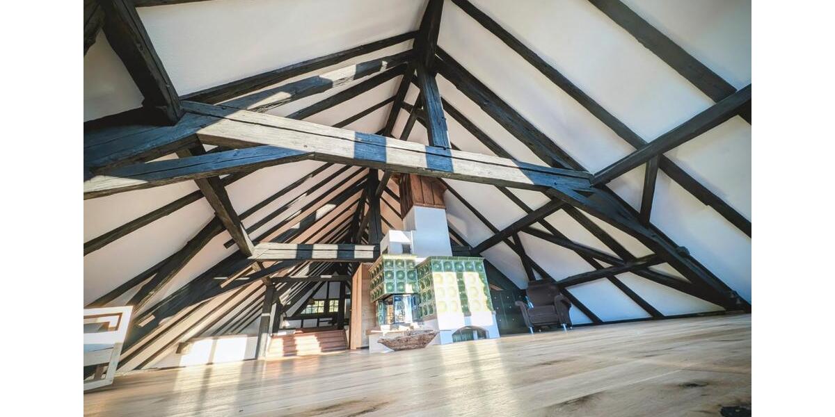 Dachgeschoßwohnung Dachsberg (Südschwarzwald) - 1 Zimmer, 101 m&sup2;, 950&euro; | Angebot:26677365