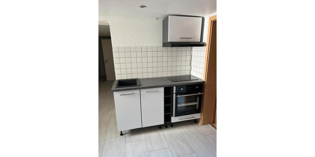 Erdgeschoßwohnung Schiffweiler - 1 Zimmer, 50 m&sup2;, 695&euro; | Angebot:26145439