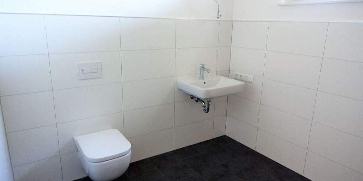 Etagenwohnung Celle Westercelle - 3 Zimmer, 100 m&sup2;, 1.065&euro; | Angebot:25776624