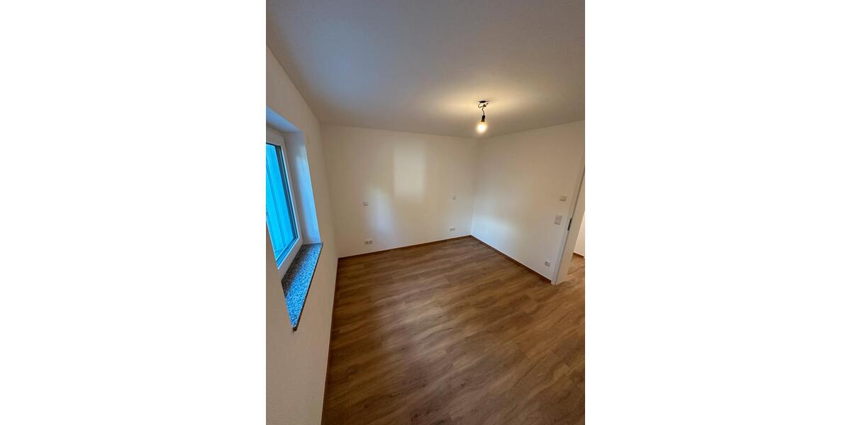Erdgeschoßwohnung Neuötting - 2 Zimmer, 70 m&sup2;, 1.020&euro; | Angebot:26523063