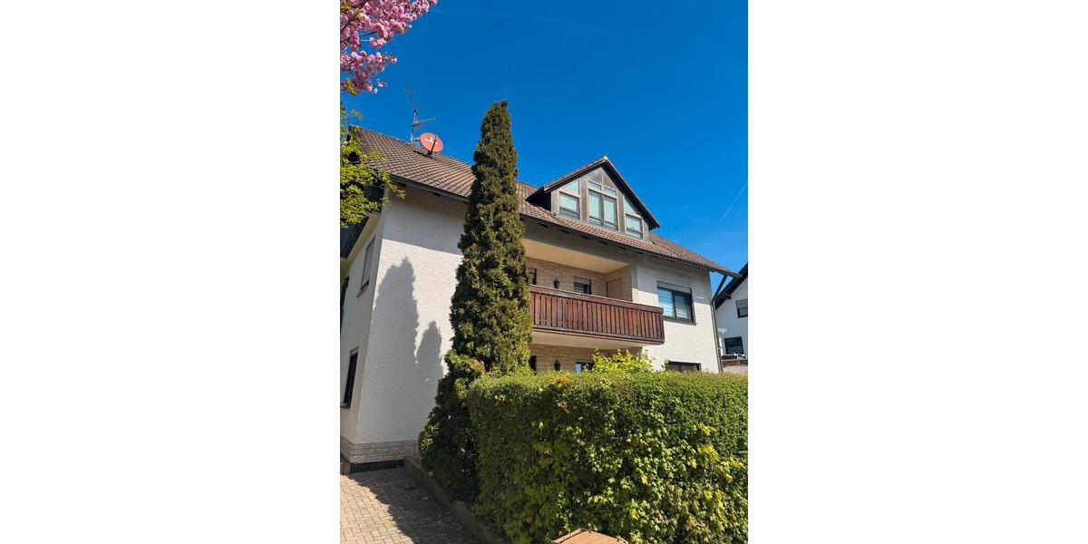 Etagenwohnung Lauter - 2 Zimmer, 60 m&sup2;, 700&euro; | Angebot:26285844