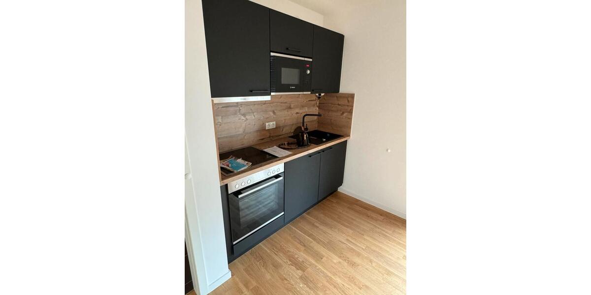 Wohnen auf Zeit Magdeburg Leipziger Straße - 1 Zimmer, 36 m&sup2;, 600&euro; | Angebot:26279785