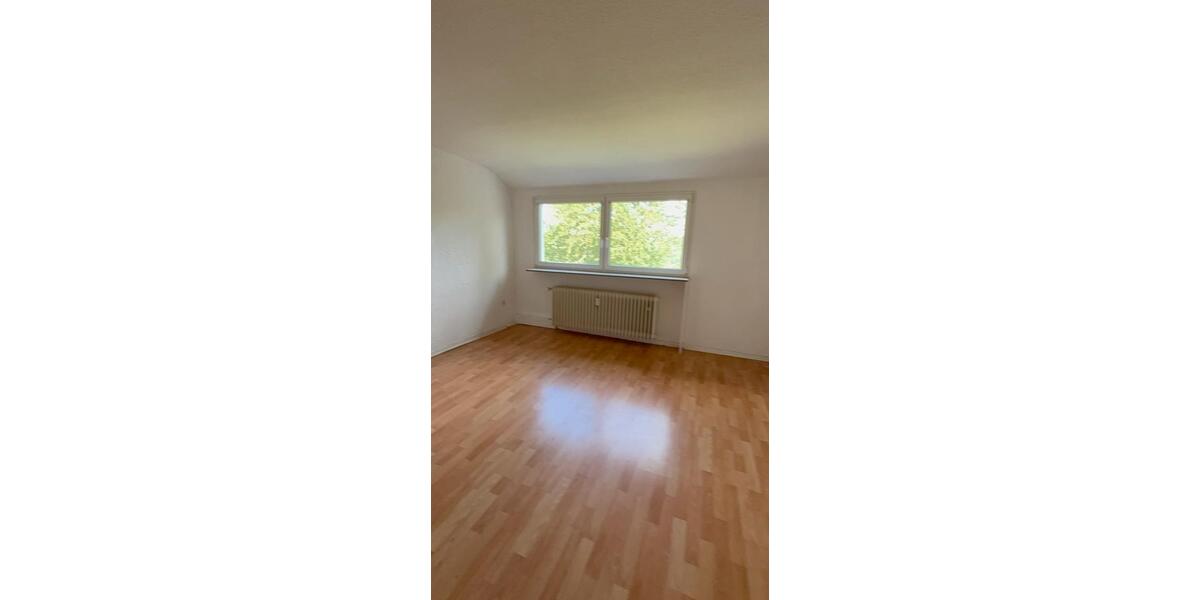 Etagenwohnung Remscheid Reinshagen - 3 Zimmer, 70 m&sup2;, 600&euro; | Angebot:26682997