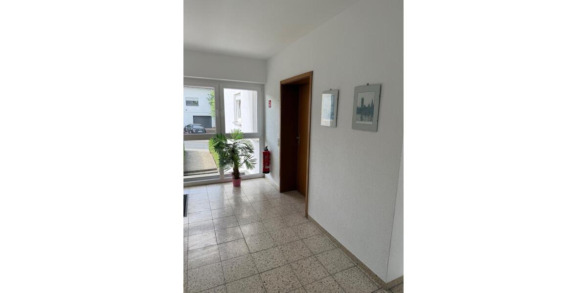 Etagenwohnung Lauda-Königshofen Königshofen - 3 Zimmer, 81 m&sup2;, 847&euro; | Angebot:26548674