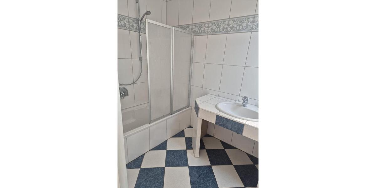 Etagenwohnung Rheda-Wiedenbrück Wiedenbrück - 4 Zimmer, 105 m&sup2;, 695&euro; | Angebot:26614560