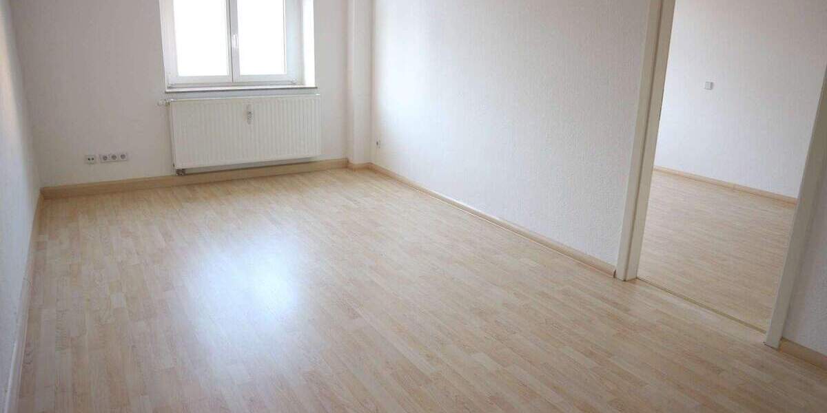 Etagenwohnung chemnitz Lutherviertel - 2 Zimmer, 56 m&sup2;, 331&euro; | Angebot:26758927