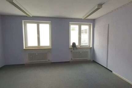Büro in Krefeld 110 € 15.7 m² zimmer