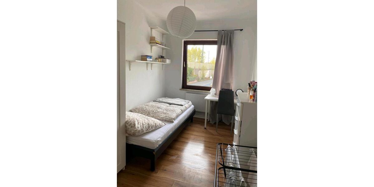 Wohnen auf Zeit Göttingen Grone - 1 Zimmer, 38 m&sup2;, 330&euro; | Angebot:26292675
