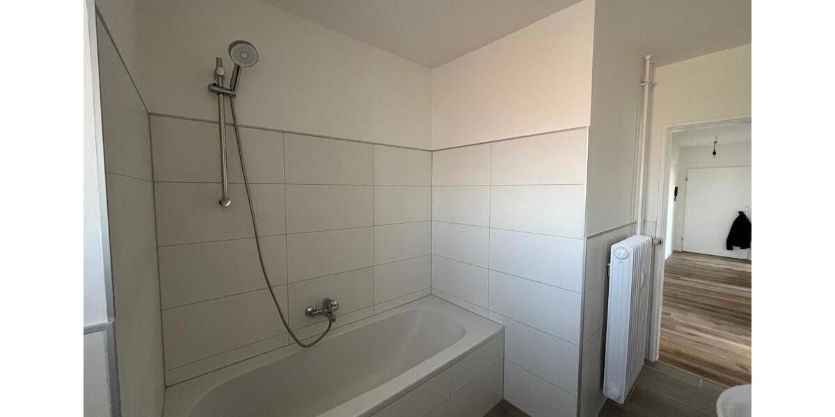 Etagenwohnung Tastrup - 3 Zimmer, 100 m&sup2;, 698&euro; | Angebot:25789708