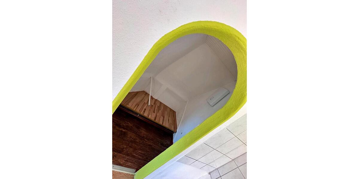 Dachgeschoßwohnung Schöningen - 3 Zimmer, 75 m&sup2;, 550&euro; | Angebot:26631092