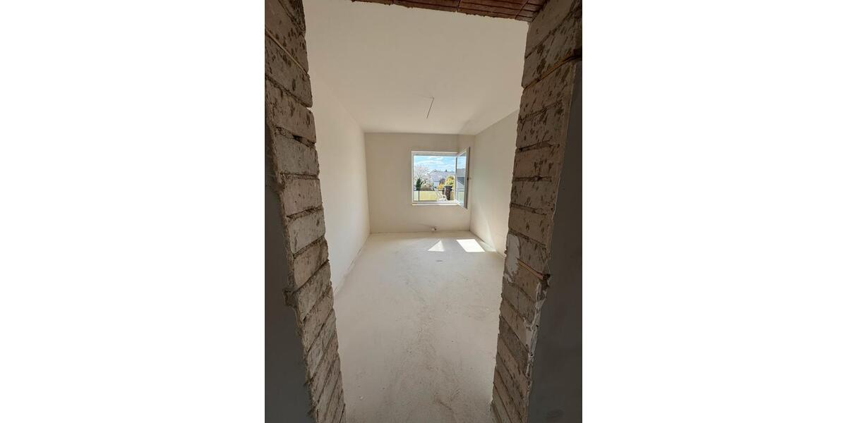 Etagenwohnung Lehrte - 4 Zimmer, 110 m&sup2;, 1.250&euro; | Angebot:25830115