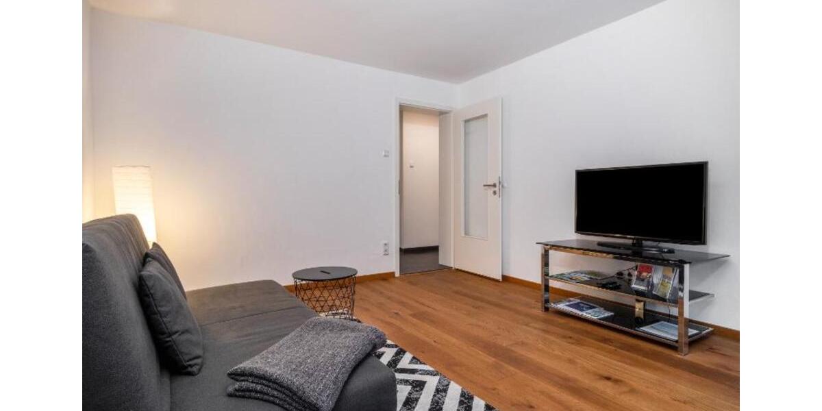 Hochparterre Friedrichshafen - 2 Zimmer, 58 m&sup2;, 1.200&euro; | Angebot:24247548