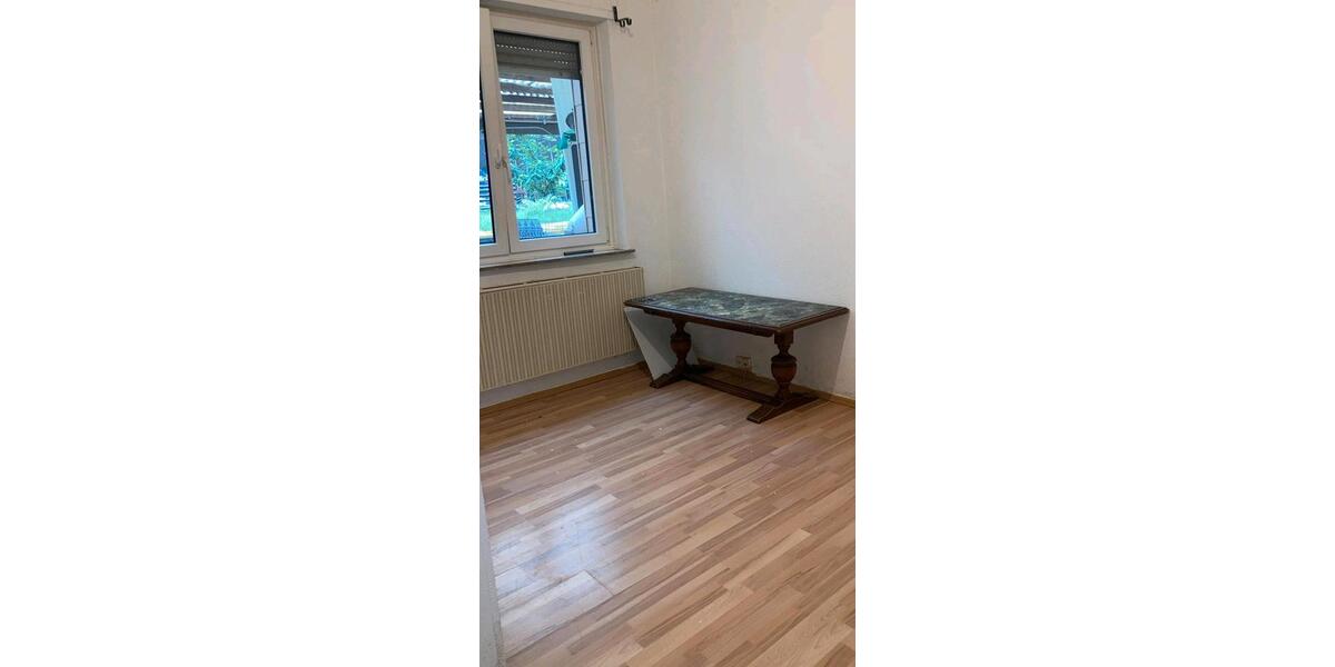 Erdgeschoßwohnung Alsdorf - 2 Zimmer, 30 m&sup2;, 650&euro; | Angebot:24770751