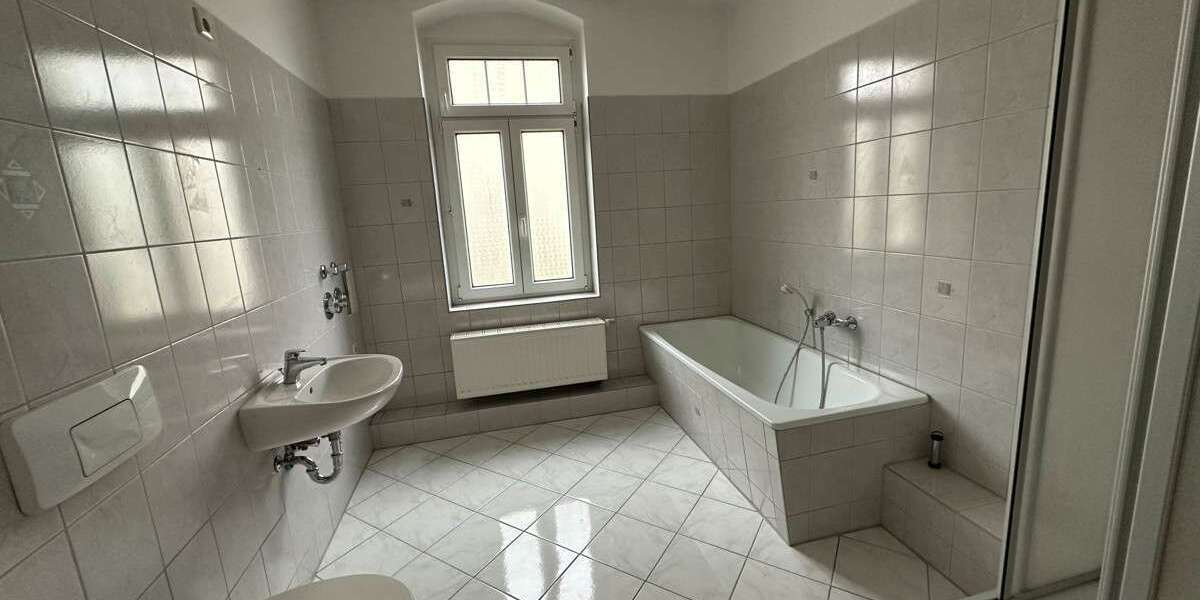 Etagenwohnung Neukirchen/Erzgebirge Erzgebirge - 2 Zimmer, 60 m&sup2;, 300&euro; | Angebot:15730091