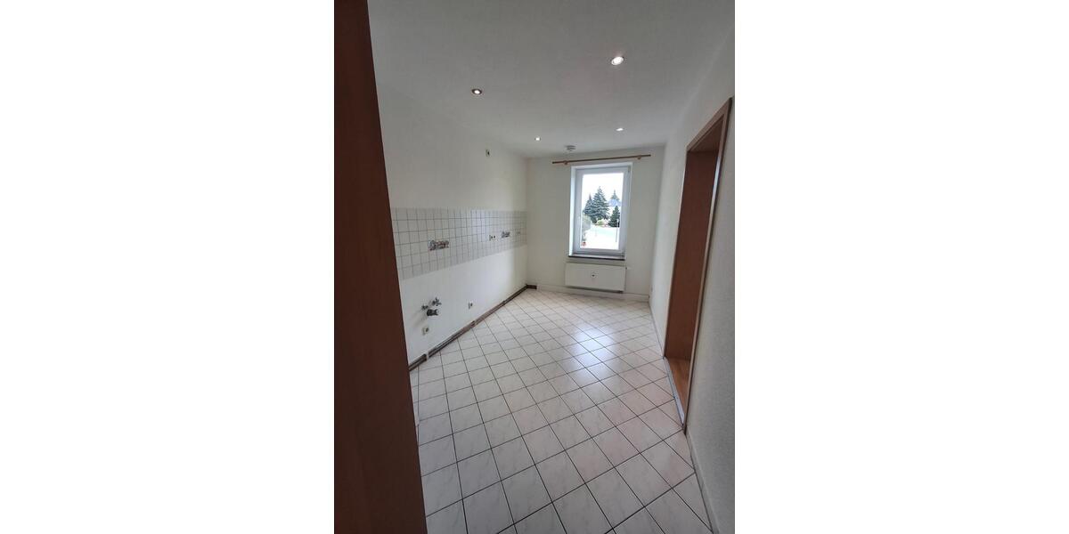 Etagenwohnung Bischofswerda - 3 Zimmer, 55 m&sup2;, 308&euro; | Angebot:25943905