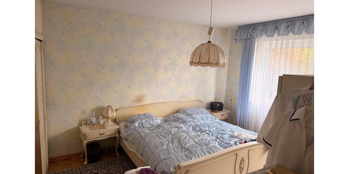 Erdgeschoßwohnung Großalmerode - 7 Zimmer, 141 m&sup2;, 1.100&euro; | Angebot:26535603