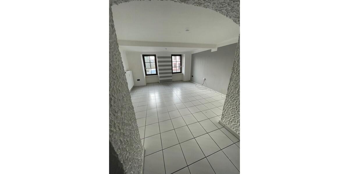 Etagenwohnung Oberthal - 4 Zimmer, 97 m&sup2;, 800&euro; | Angebot:25992313