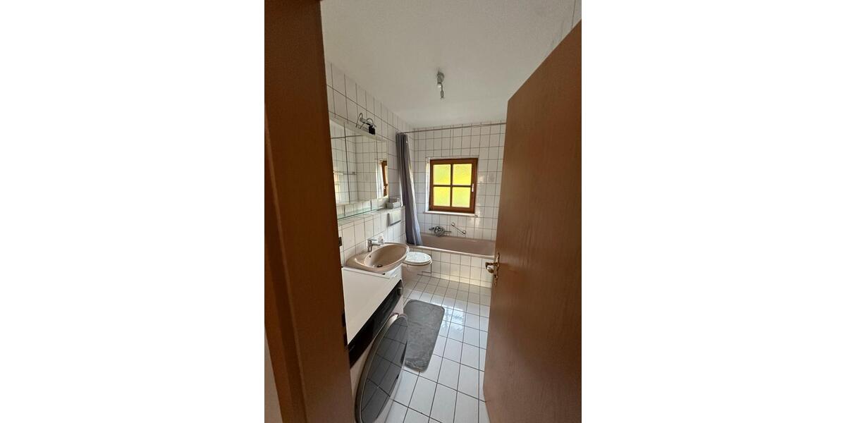 Etagenwohnung Bad Griesbach im Rottal - 2 Zimmer, 60 m&sup2;, 600&euro; | Angebot:26546187