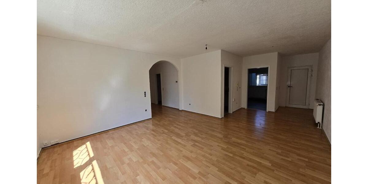 Renovierte 3 ZKB Wohnung in Kindenheim 3 zimmer