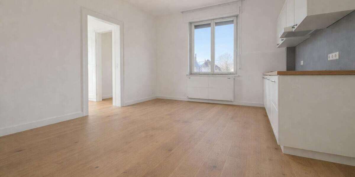 Zimmer Esslingen Innenstadt - 3 Zimmer, 1.530&euro; | Angebot:26121611