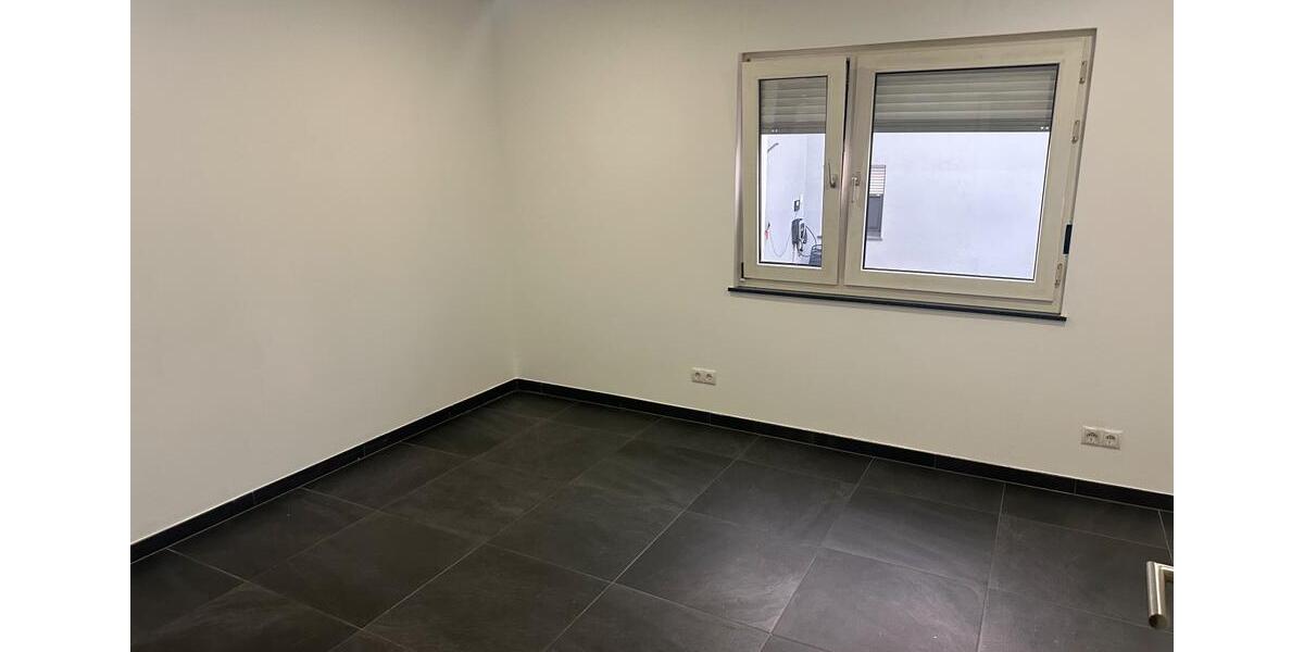 Erdgeschoßwohnung Marnheim - 4 Zimmer, 95 m&sup2;, 950&euro; | Angebot:25180089