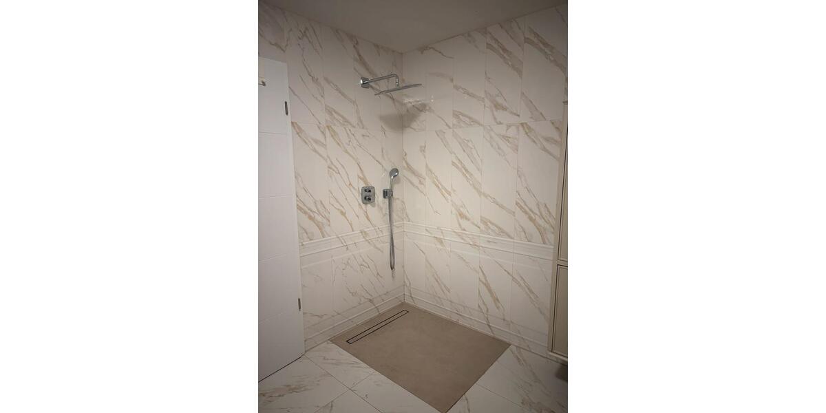 Erdgeschoßwohnung Kreuztal - 4 Zimmer, 135 m&sup2;, 1.500&euro; | Angebot:24819813