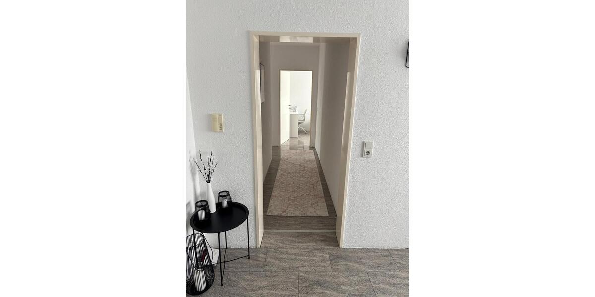 Wohnen auf Zeit Homburg - 5 Zimmer, 120 m&sup2;, 1.850&euro; | Angebot:24774284