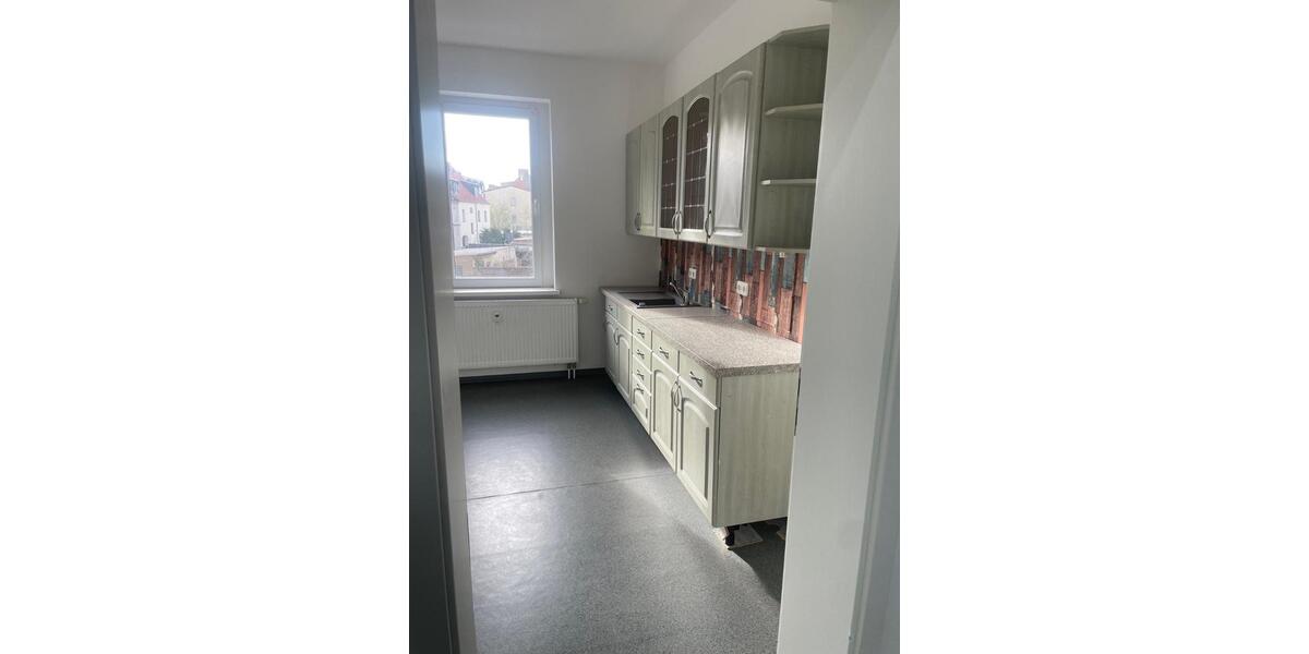 Etagenwohnung Bitterfeld-Wolfen Bitterfeld - 4 Zimmer, 85 m&sup2;, 592&euro; | Angebot:25924774