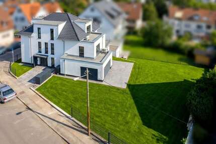 Haus Stuttgart / Möhringen Möhringen - 9 Zimmer, 271 m&sup2;, 5.450&euro; | Angebot:26949856