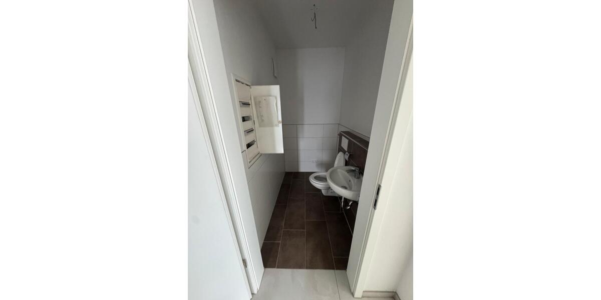 Erdgeschoßwohnung Twistringen - 1 Zimmer, 82 m&sup2;, 1.300&euro; | Angebot:24783643