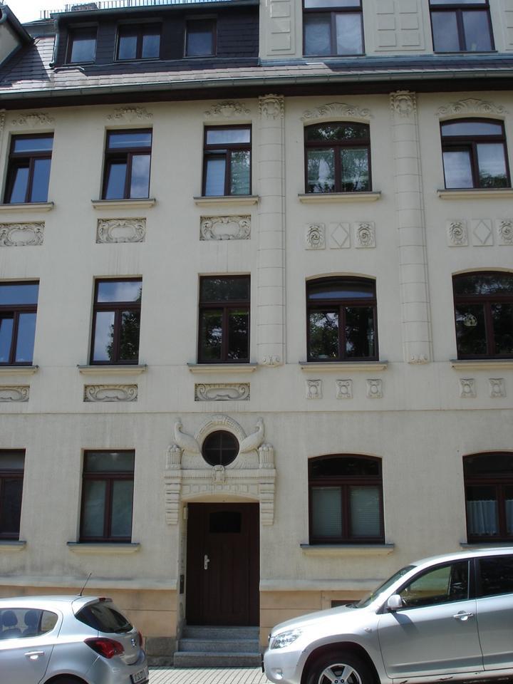 Gut geschnittene 4-Raum Wohnung mit EBK