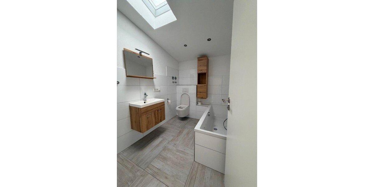 Erdgeschoßwohnung Uder - 3.5 Zimmer, 90 m&sup2;, 740&euro; | Angebot:26662241