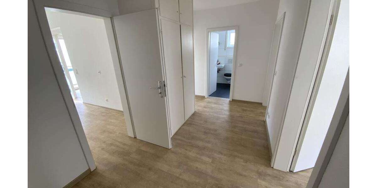 Etagenwohnung Bad Dürkheim Hausen - 3 Zimmer, 72 m&sup2;, 759&euro; | Angebot:23016040