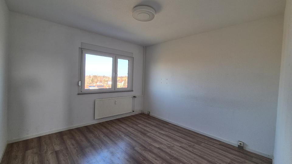 Etagenwohnung Sömmerda - 3 Zimmer, 60 m&sup2;, 550&euro; | Angebot:26056117