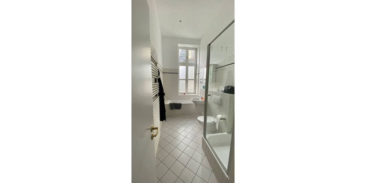 Etagenwohnung Berlin Mitte - 3 Zimmer, 116 m&sup2;, 2.186&euro; | Angebot:26212713