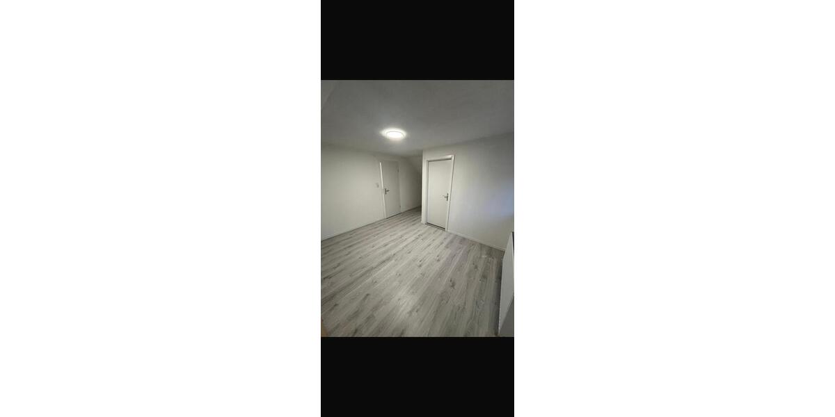 Dachgeschoßwohnung Freudenstadt - 2 Zimmer, 50 m&sup2;, 760&euro; | Angebot:25973921