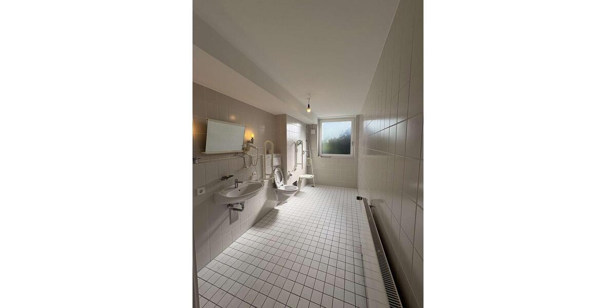 Etagenwohnung Hannover Buchholz-Kleefeld - 2 Zimmer, 83 m&sup2;, 950&euro; | Angebot:26675200