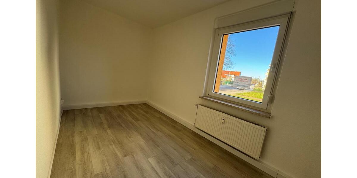 Etagenwohnung Nienburg (Saale) - 3 Zimmer, 63 m&sup2;, 450&euro; | Angebot:21269145