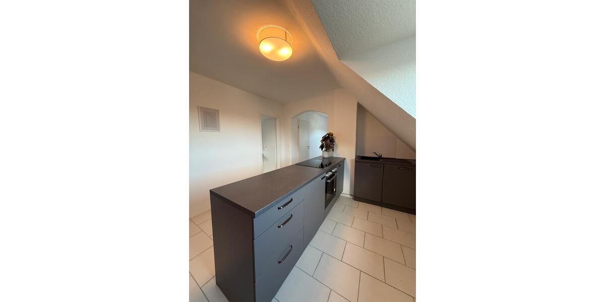 Wohnen auf Zeit Essen Huttrop - 1 Zimmer, 13 m&sup2;, 460&euro; | Angebot:25723303