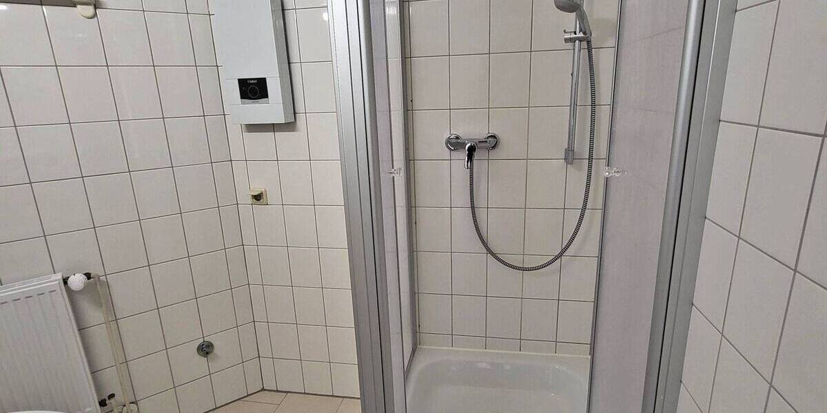 Etagenwohnung Schwerin Schelfstadt - 2 Zimmer, 33 m&sup2;, 345&euro; | Angebot:26851509