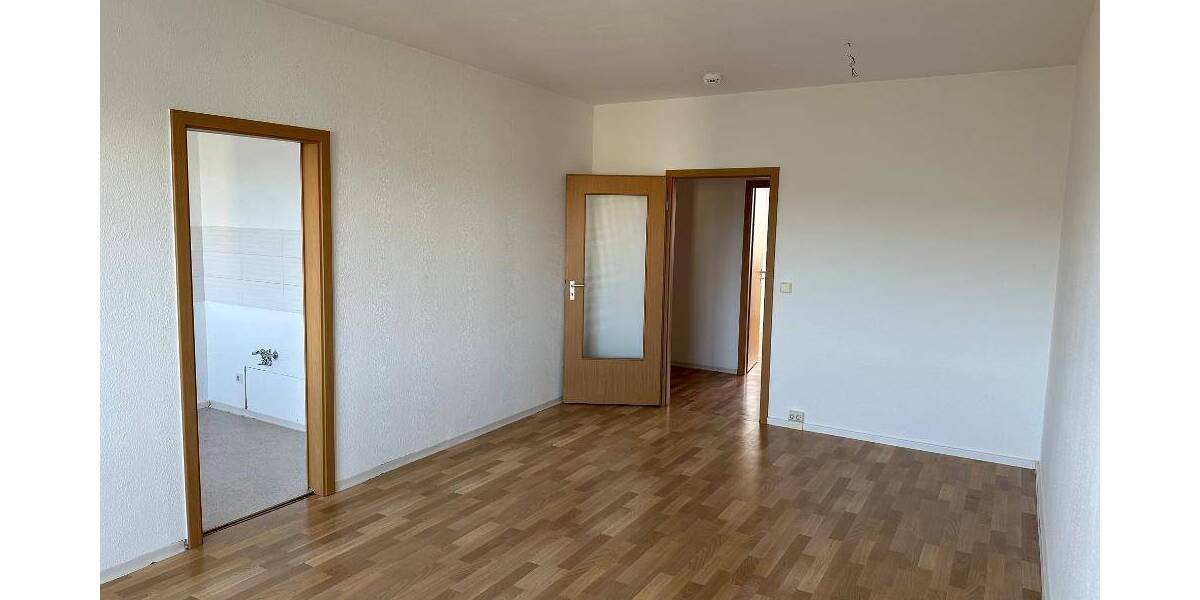 Etagenwohnung Kirchberg - 3 Zimmer, 68 m&sup2;, 413&euro; | Angebot:23987611