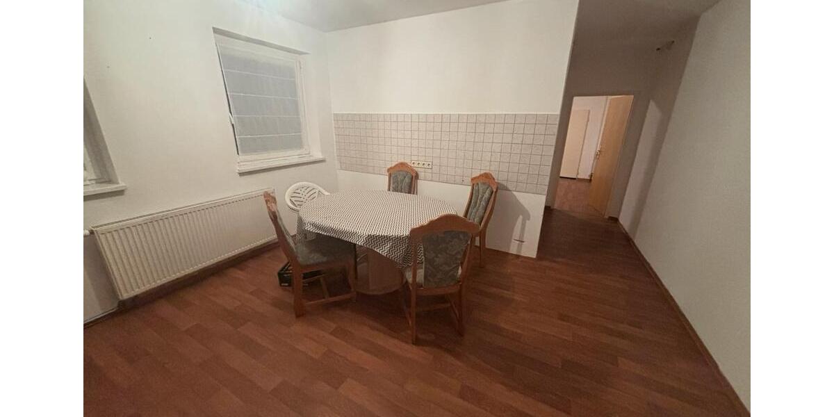 Wohnen auf Zeit Döbeln - 3 Zimmer, 80 m&sup2;, 70&euro; | Angebot:24867223
