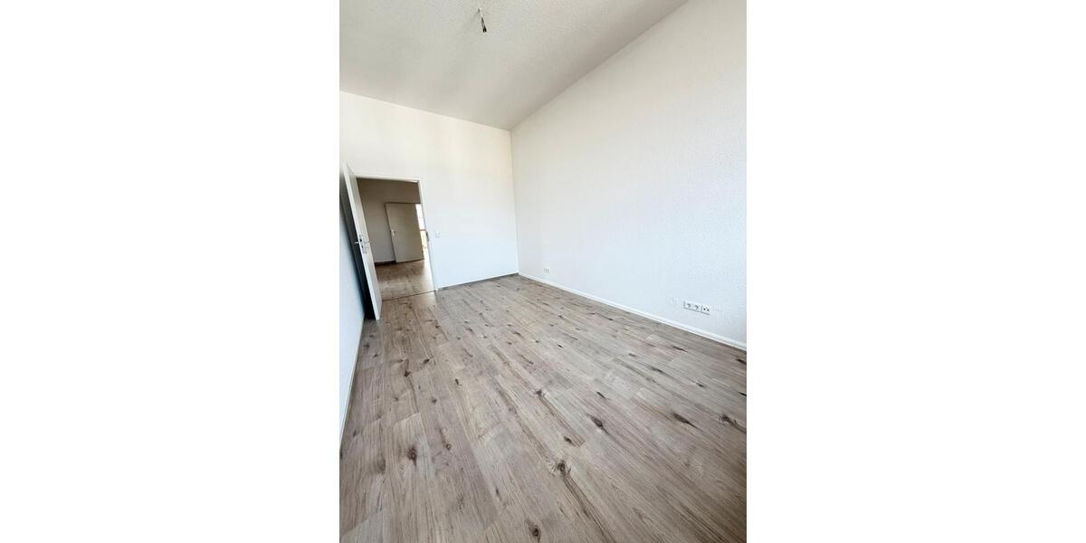Etagenwohnung Thalheim/Erzgebirge Erzgebirge - 3 Zimmer, 120 m&sup2;, 745&euro; | Angebot:25714823