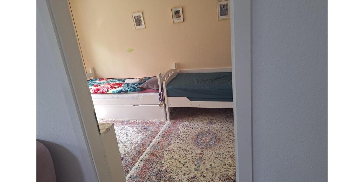 Etagenwohnung Reinbek - 3 Zimmer, 87 m&sup2;, 1.300&euro; | Angebot:26622542