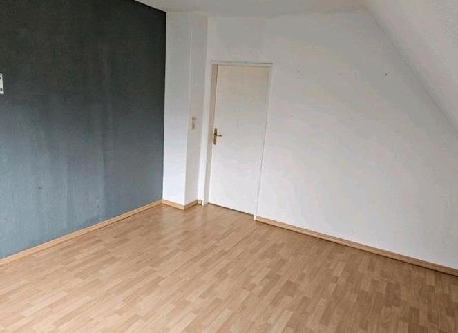 Etagenwohnung Bassum - 3 Zimmer, 101 m&sup2;, 900&euro; | Angebot:26704027