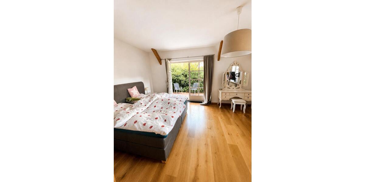 Erdgeschoßwohnung Barßel - 2 Zimmer, 125 m&sup2;, 1.080&euro; | Angebot:26534861