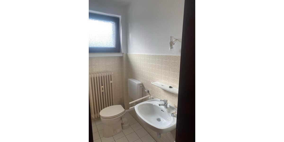 Dachgeschoßwohnung Hildesheim Itzum-Marienburg - 3 Zimmer, 86 m&sup2;, 860&euro; | Angebot:26644686